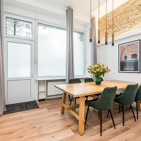 Neues Design-apartment In Friedrichshain Appartement Berlijn